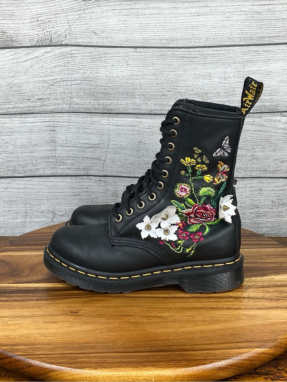 Dr. Martens 1490 Black Floral Bloom Leather Mid Calf Boots Women’s Shoe Size 5